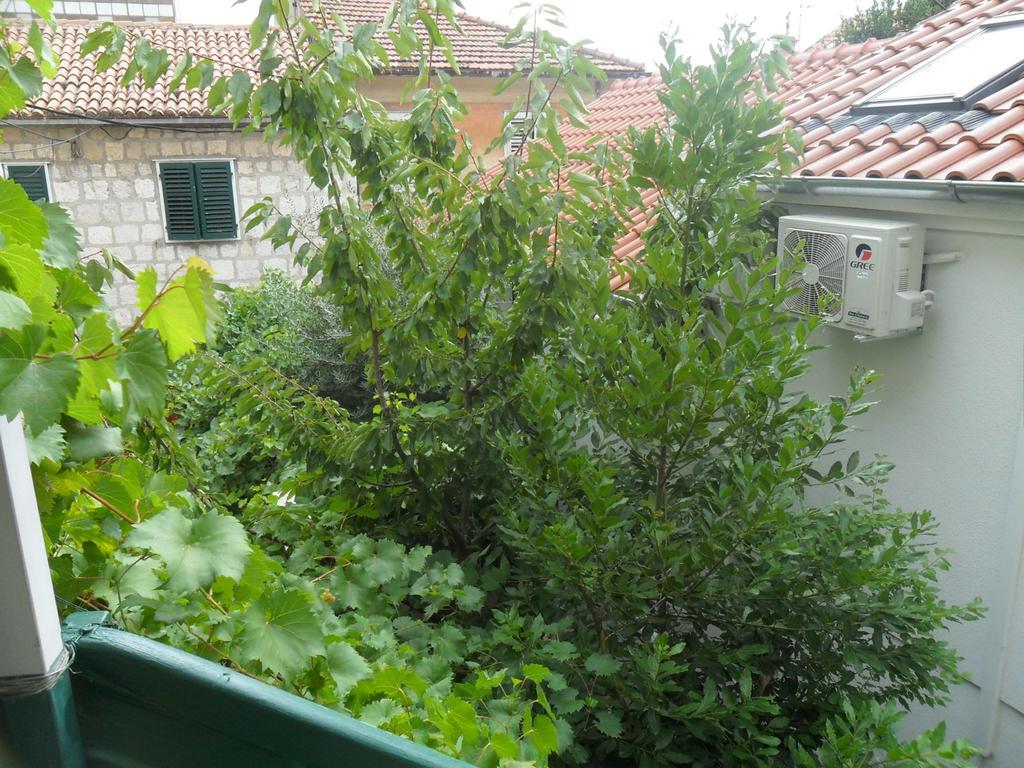 Apartments Villa Dube Split Exterior photo