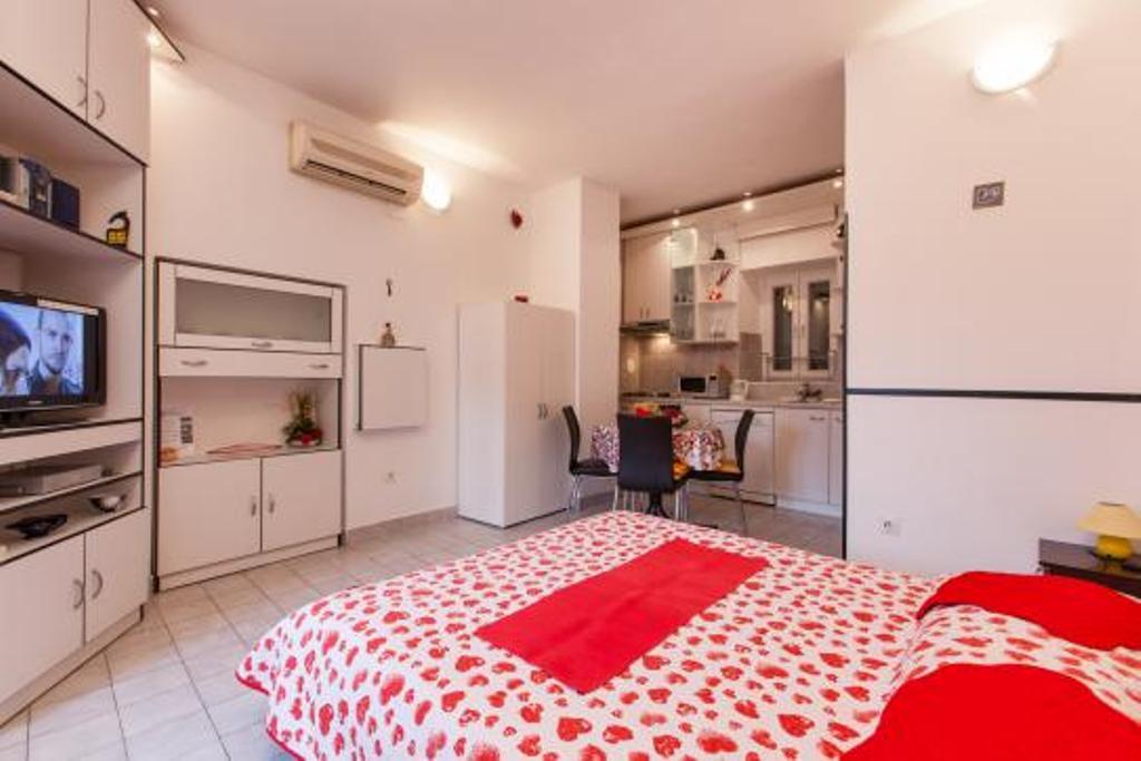 Apartments Villa Dube Split Exterior photo